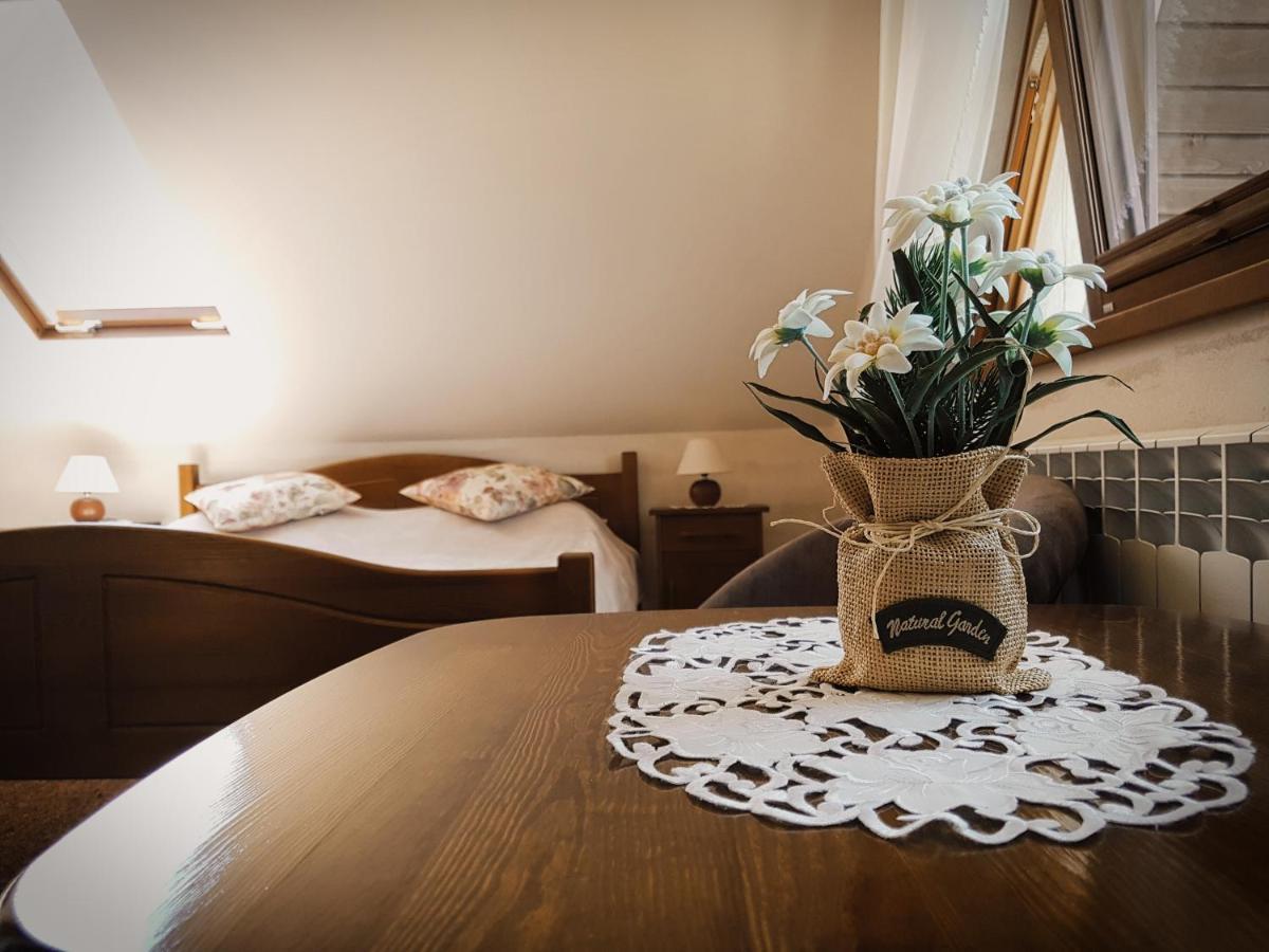 ביאלקה טטרנסקה Dw Basia Pokoje I Apartament מראה חיצוני תמונה