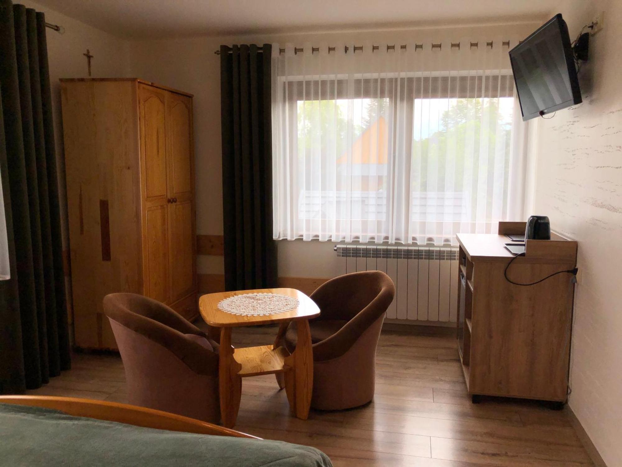 ביאלקה טטרנסקה Dw Basia Pokoje I Apartament מראה חיצוני תמונה